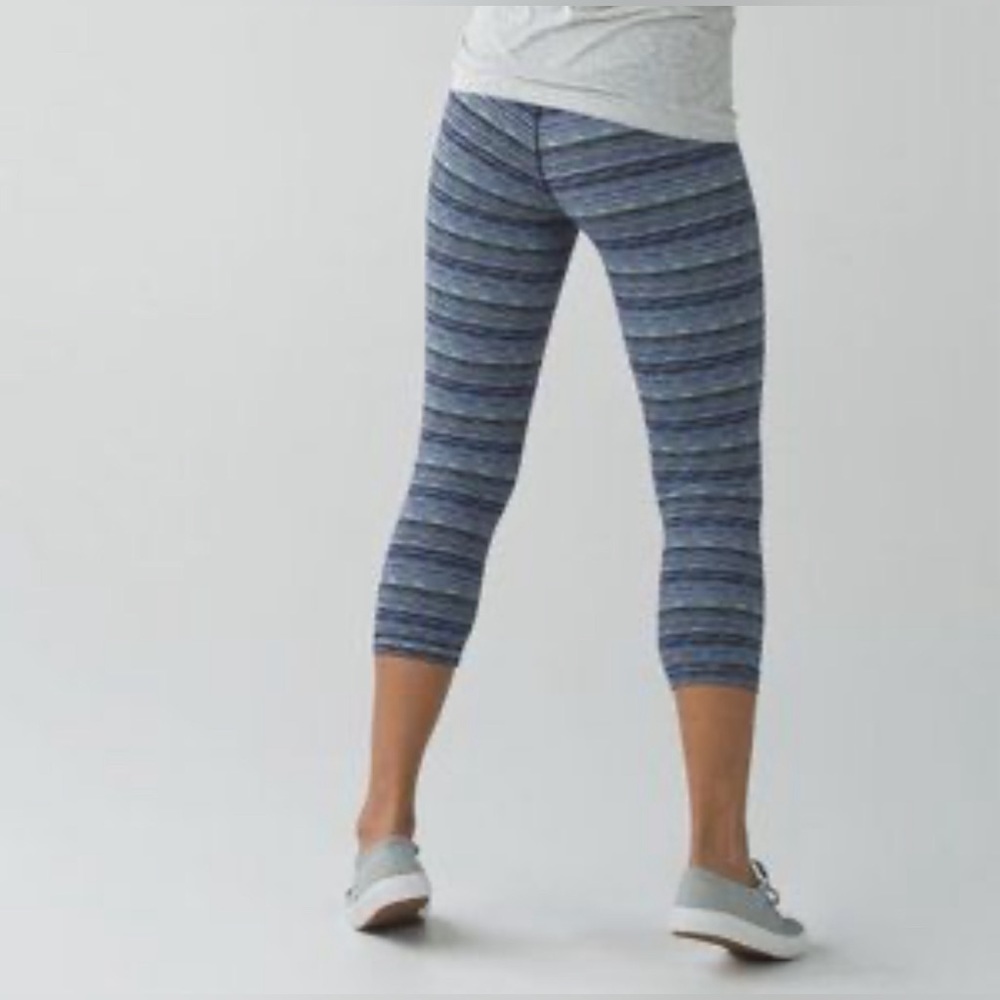 Lululemon Wunder Under Crop III Space Dye Twist Sapphire Womens Size 8